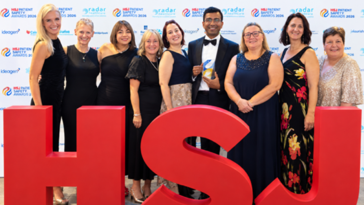 Members of DAYLife and the Shared HD Care Mentoring Programme receive the HSJ Award